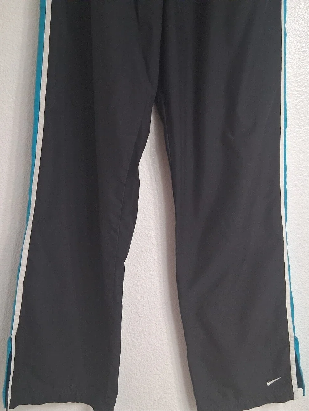 Vintage Boy's Nike Basketball Pants   Size 12-14